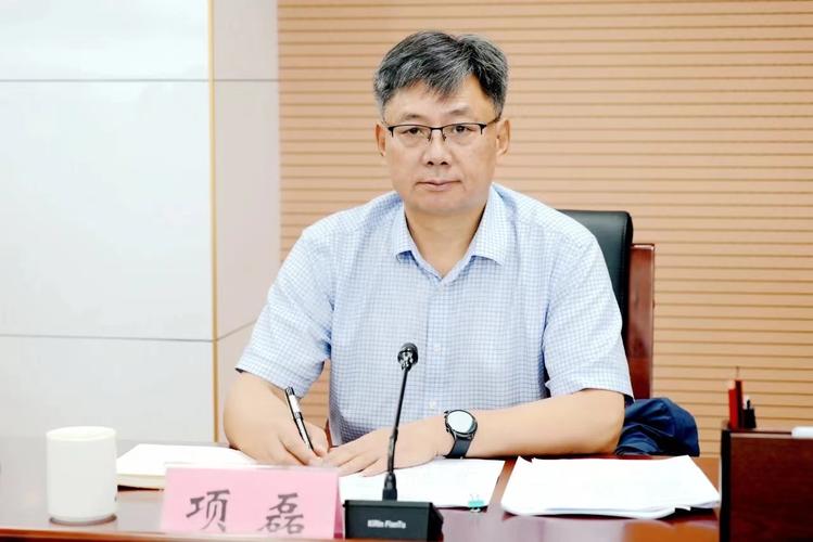 精准问诊开良方 压实责任促攻坚——省生态环境保护委员会办公室召开大气污染防治约谈会